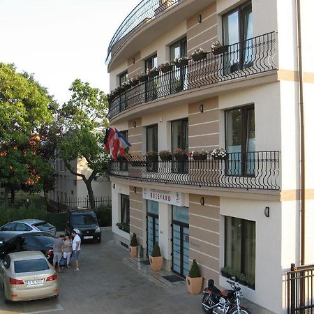 Hotel Bulevard Oradea Luaran gambar