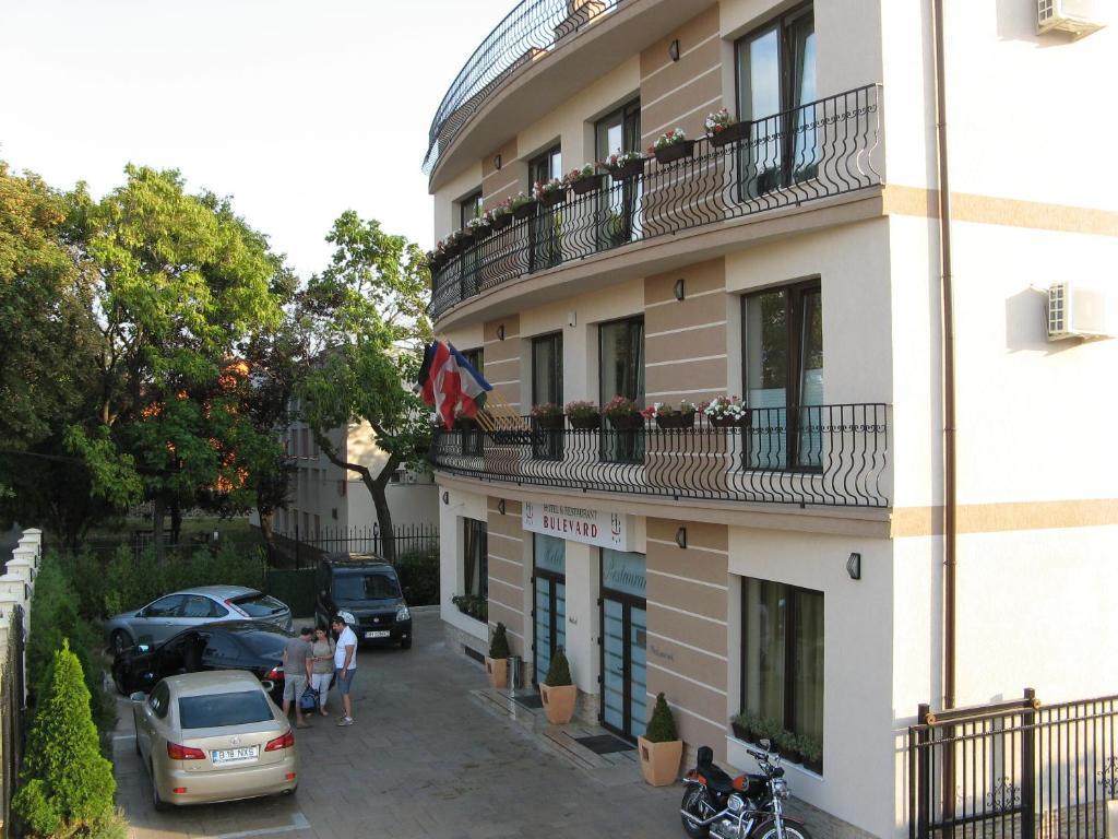 Hotel Bulevard Oradea Luaran gambar